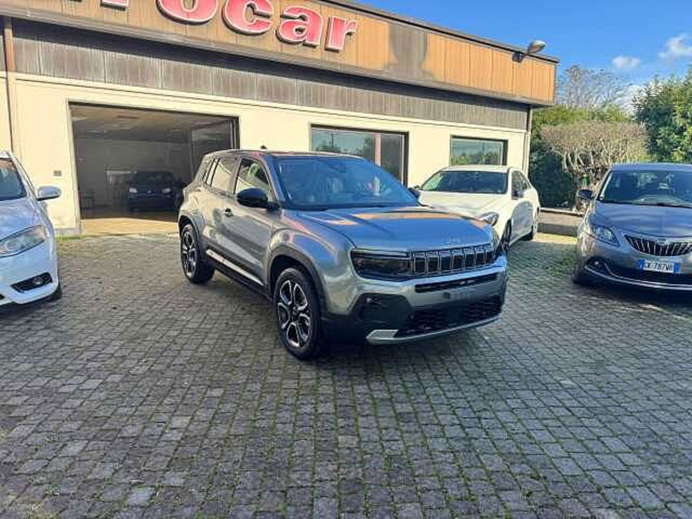 Jeep Avenger nuova a Napoli