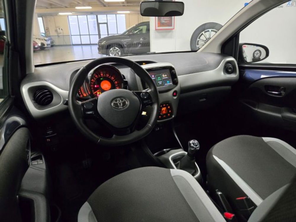 Toyota Aygo usata a Brescia (11)