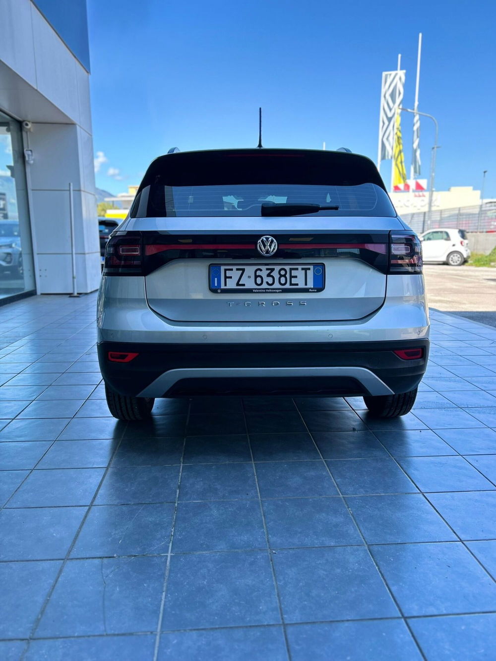 Volkswagen T-Cross usata a Frosinone (3)