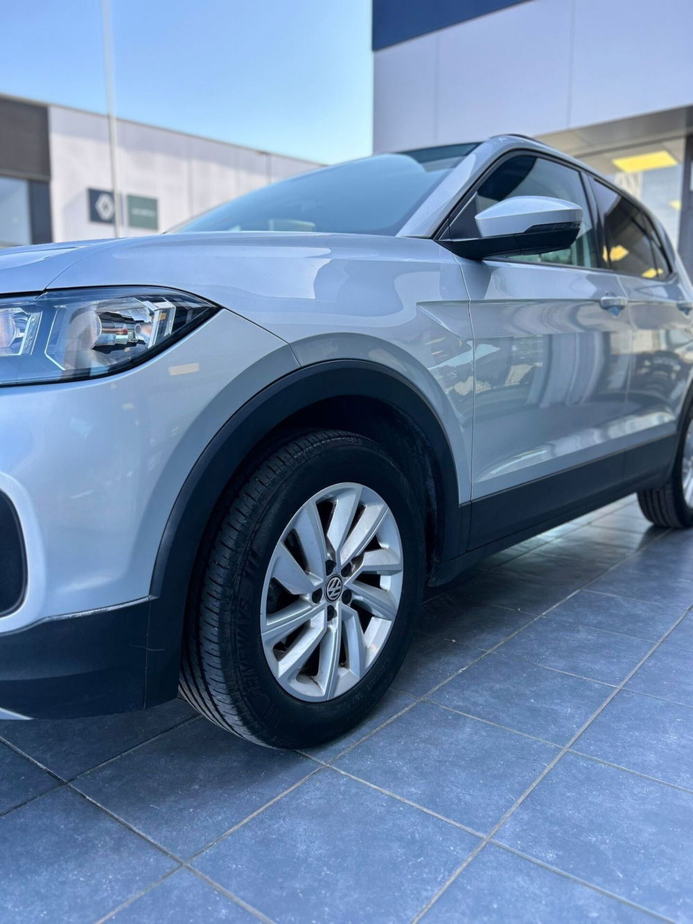 Volkswagen T-Cross usata a Frosinone (5)