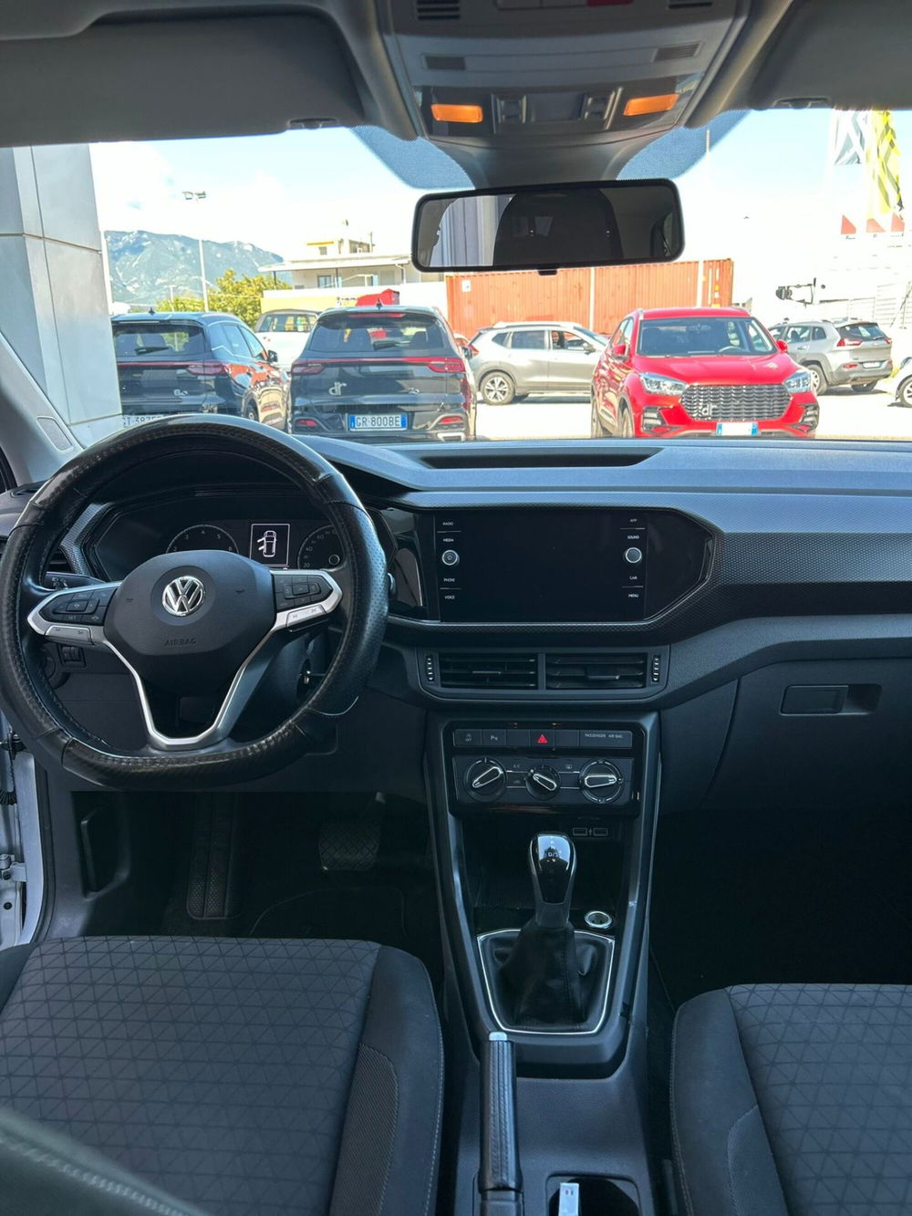 Volkswagen T-Cross usata a Frosinone (8)