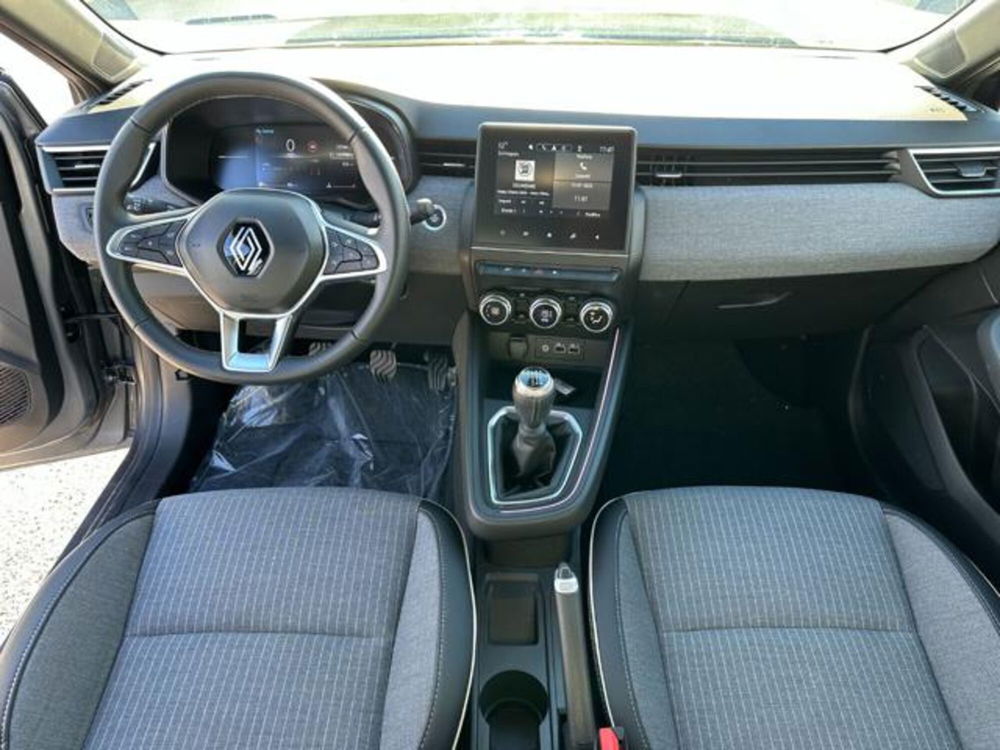 Renault Clio usata a Pordenone (15)