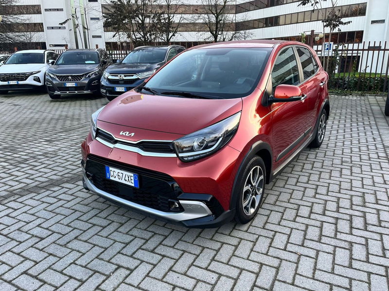 Kia Picanto 1.0 12V 5 porte X Line  del 2022 usata a Milano