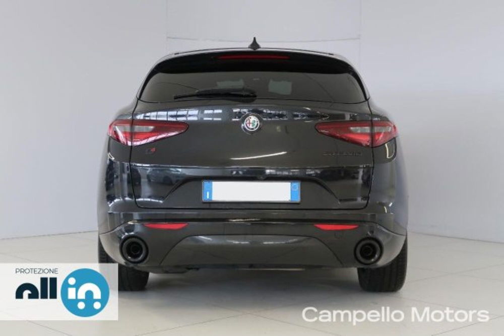 Alfa Romeo Stelvio usata a Venezia (4)