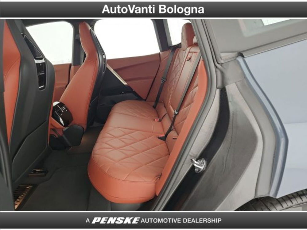 BMW iX usata a Bologna (12)