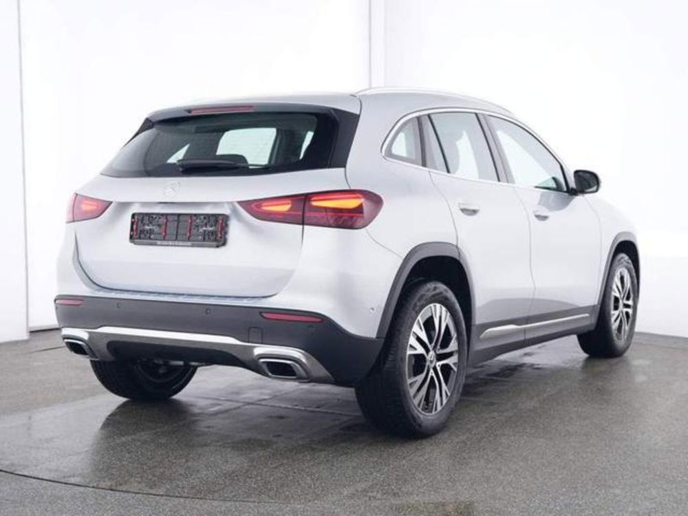 Mercedes-Benz GLA SUV usata a Milano (2)