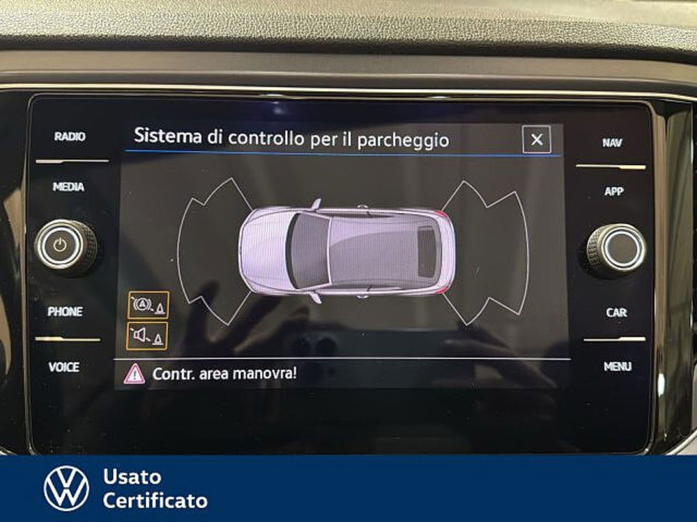 Volkswagen T-Roc Cabrio usata a Vicenza (13)