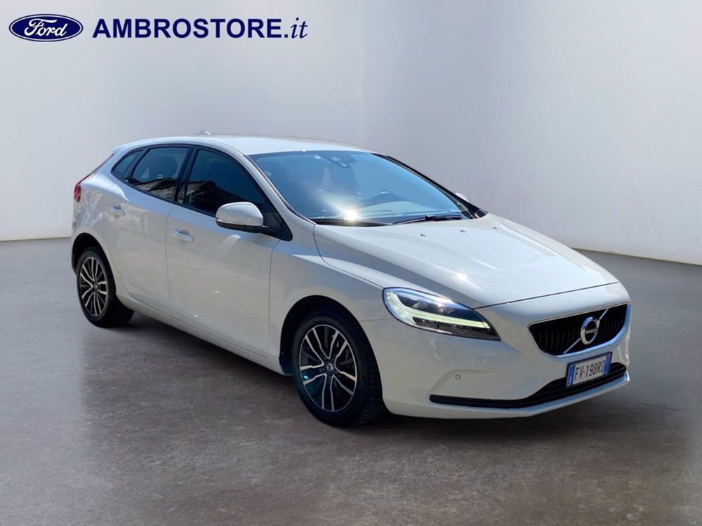 Volvo V40 usata a Milano (3)