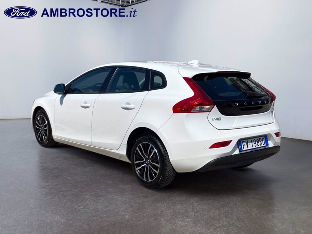 Volvo V40 usata a Milano (7)