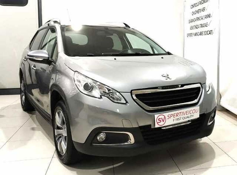 Peugeot 2008 100 Active  del 2015 usata a Maglie