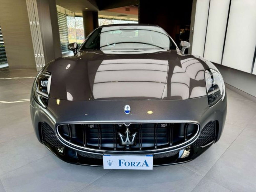 Maserati Granturismo usata a Torino (2)