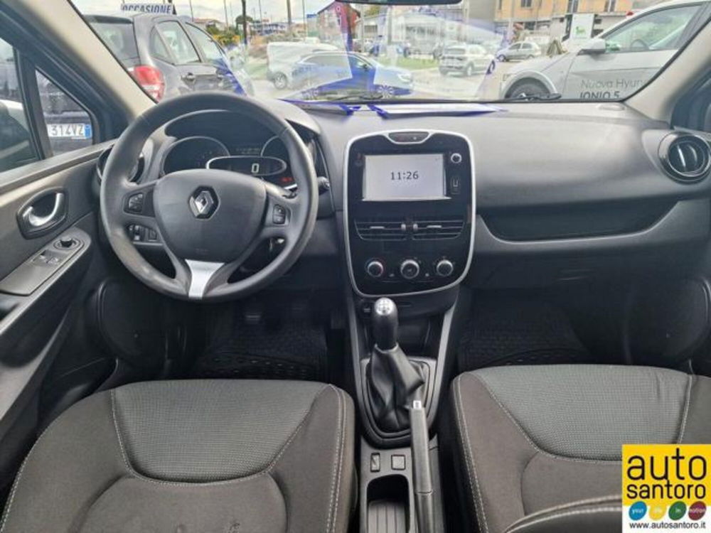 Renault Clio usata a Salerno (17)