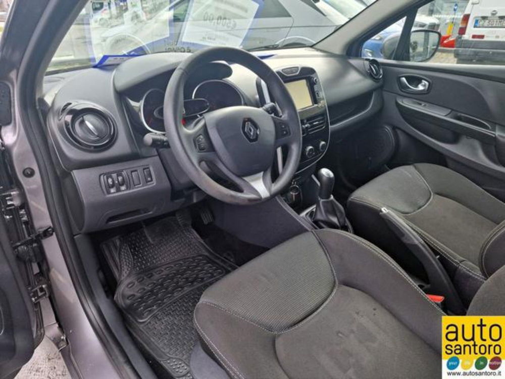 Renault Clio usata a Salerno (8)