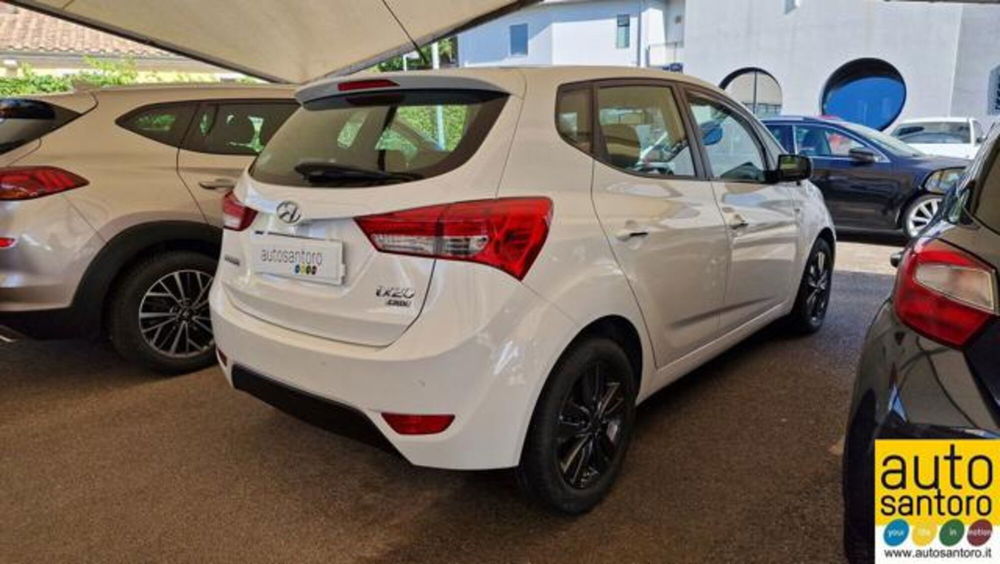 Hyundai ix20 usata a Salerno (4)