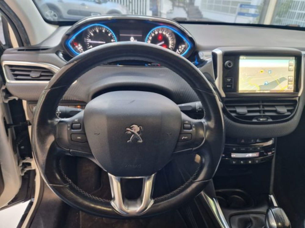 Peugeot 2008 usata a Napoli (20)