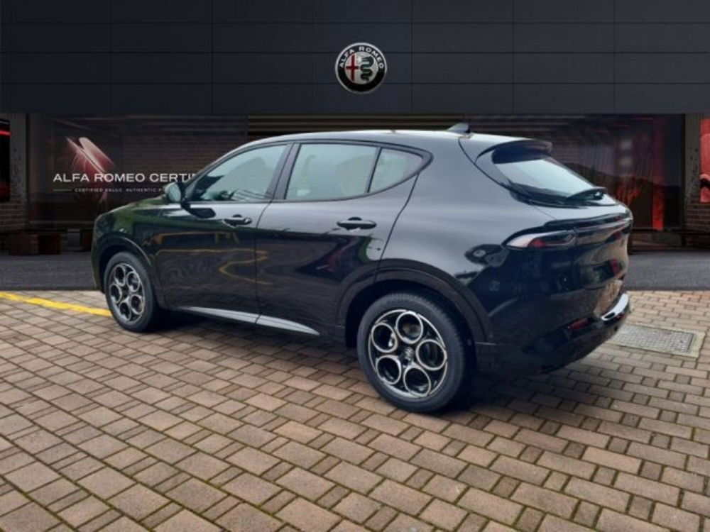 Alfa Romeo Tonale nuova a Monza e Brianza (7)