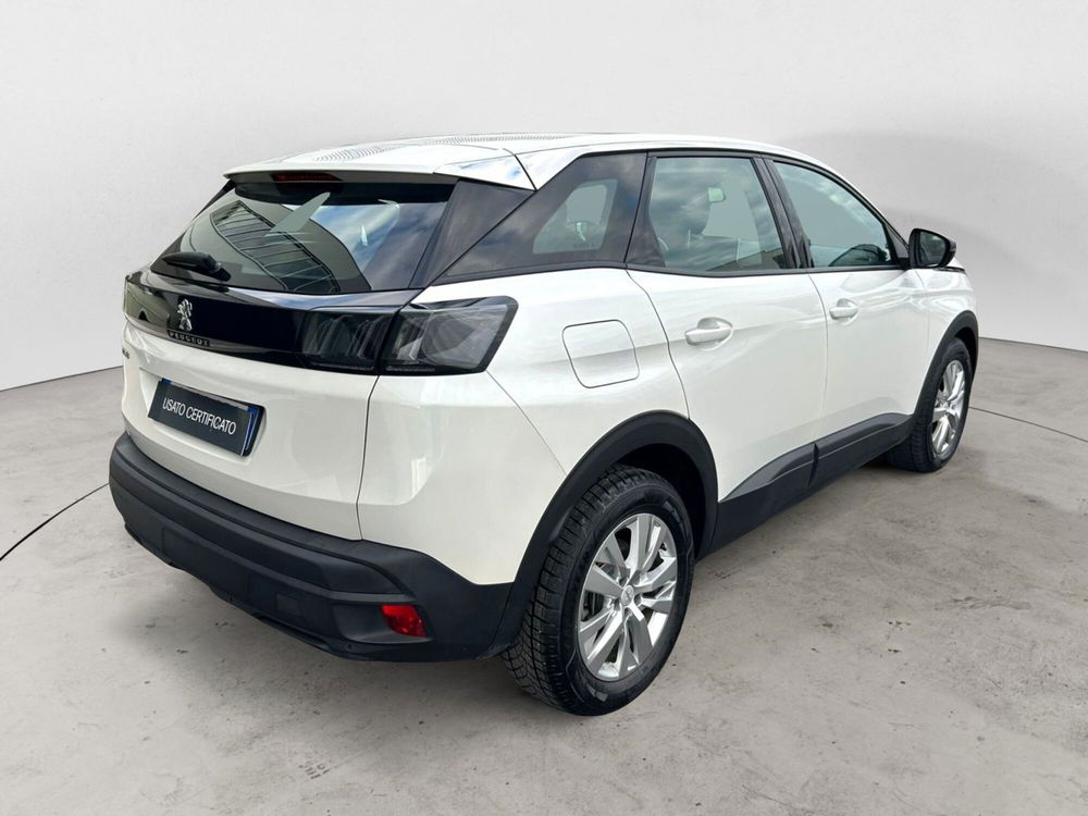 Peugeot 3008 usata a Bari (2)