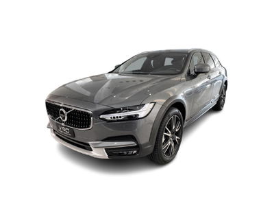 Volvo V90 Cross Country D4 AWD  del 2020 usata a Bari