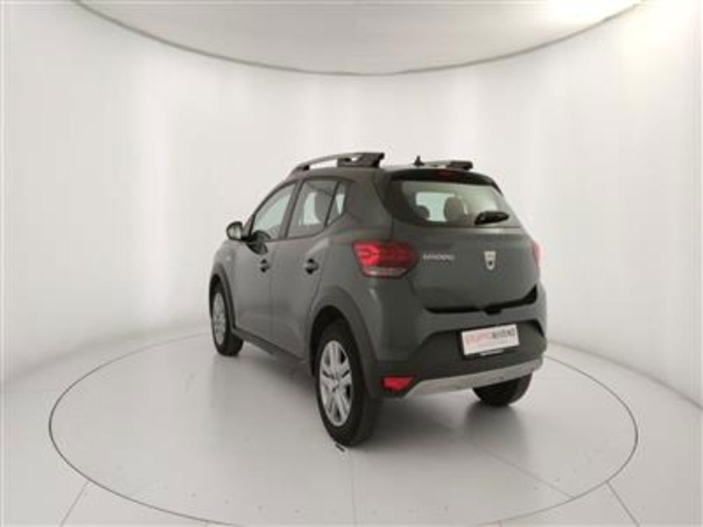 Dacia Sandero Stepway usata a Bari (5)