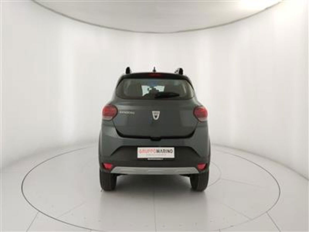 Dacia Sandero Stepway usata a Bari (6)