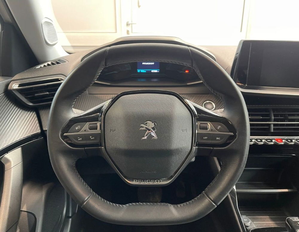 Peugeot 2008 usata a Ferrara (9)