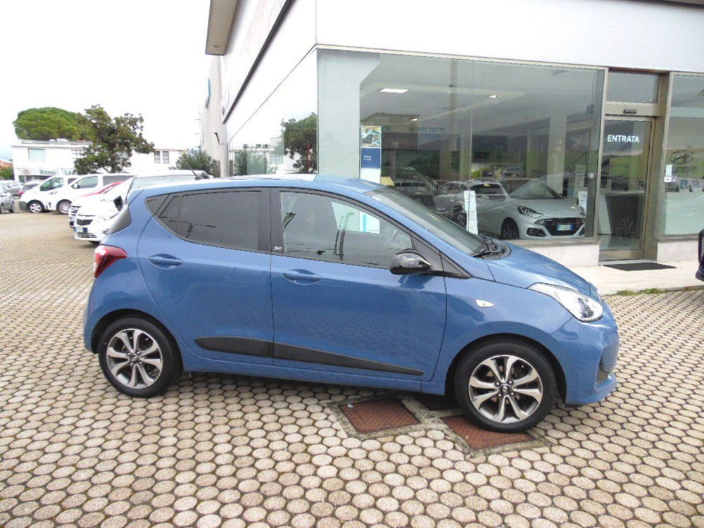 Hyundai i10 usata a La Spezia (18)