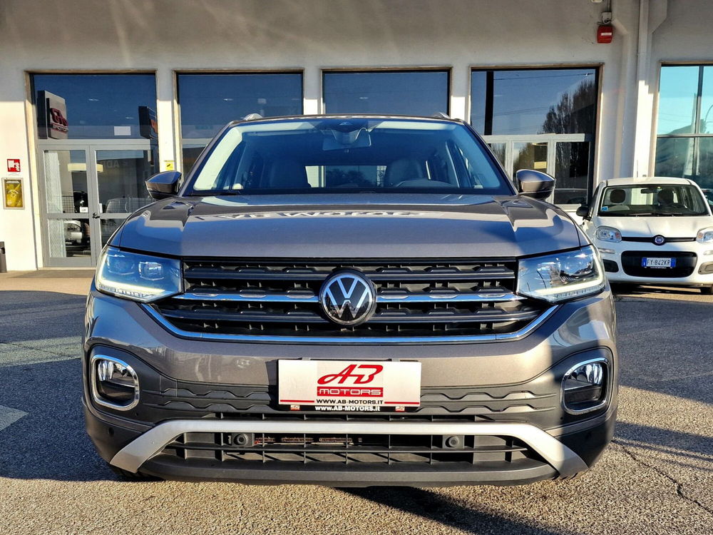 Volkswagen T-Cross usata a Varese (2)