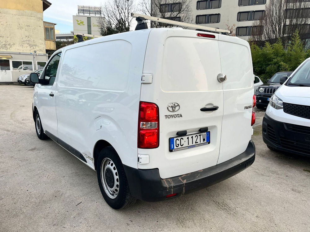 Toyota Proace usata a Milano (7)