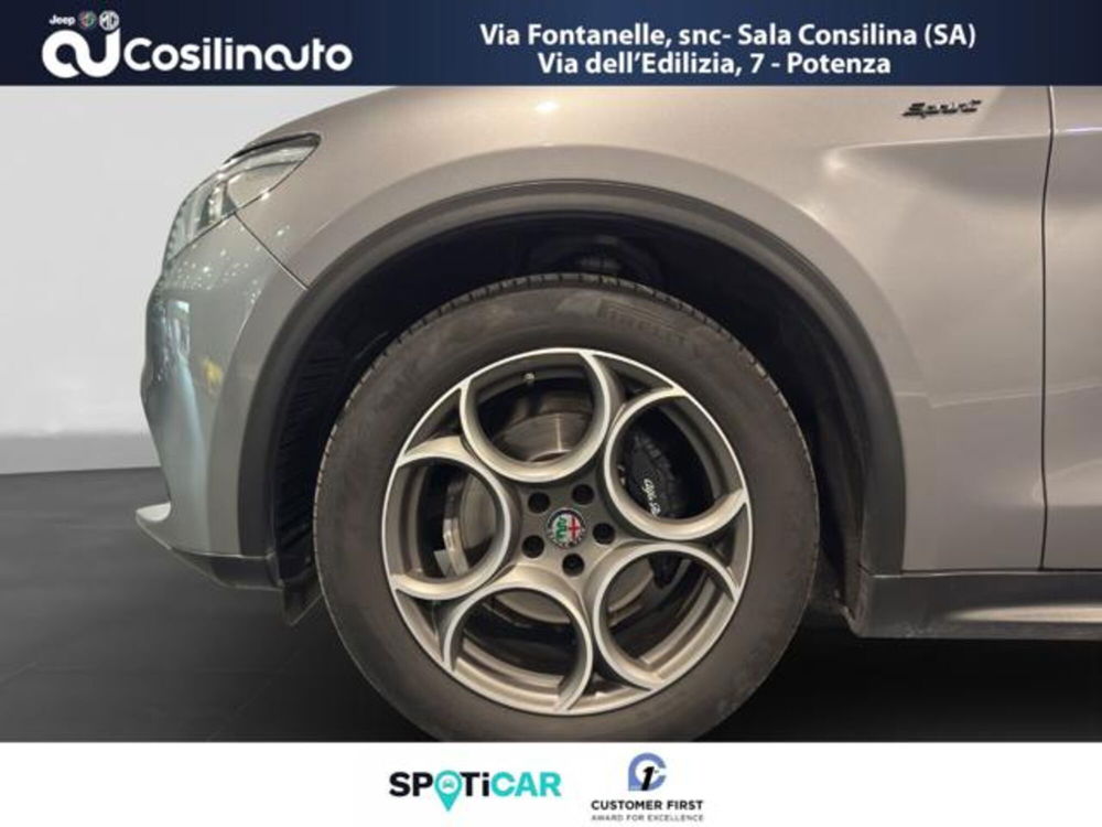 Alfa Romeo Stelvio usata a Salerno (19)