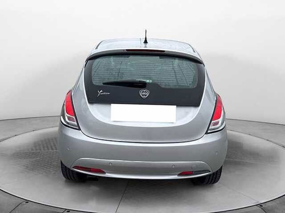 Lancia Ypsilon usata a Siena (4)