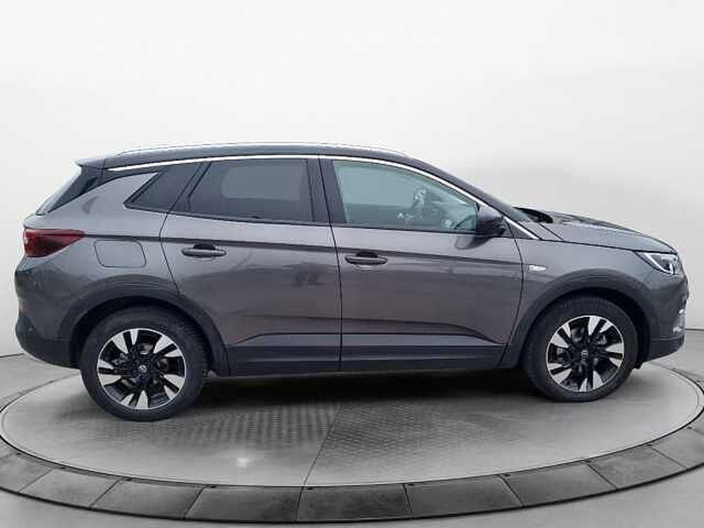 Opel Grandland X usata a Siena (2)