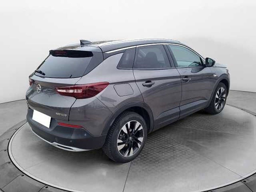 Opel Grandland X usata a Siena (6)