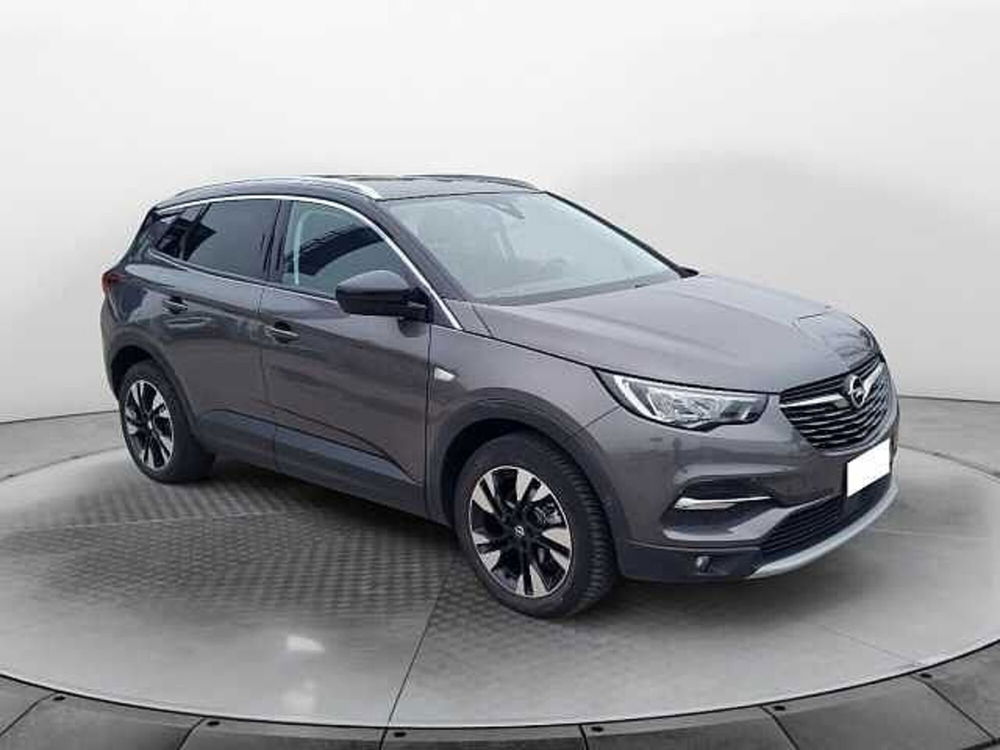 Opel Grandland X usata a Siena (7)