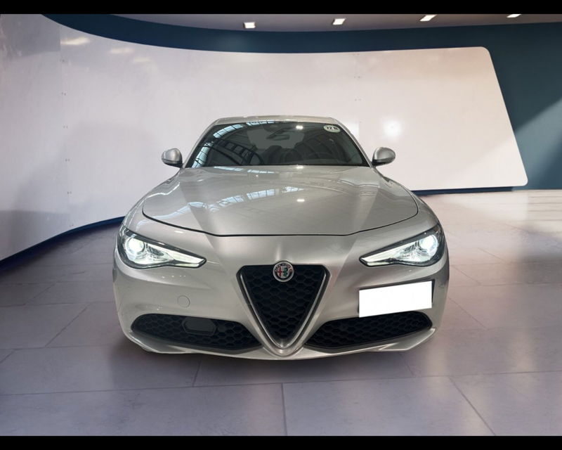 Alfa Romeo Giulia 2.2 Turbodiesel 190 CV AT8 Executive  del 2021 usata a Torino