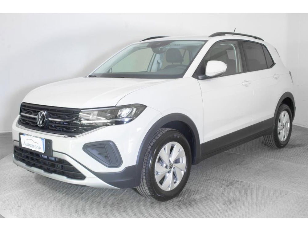 Volkswagen T-Cross nuova a Novara