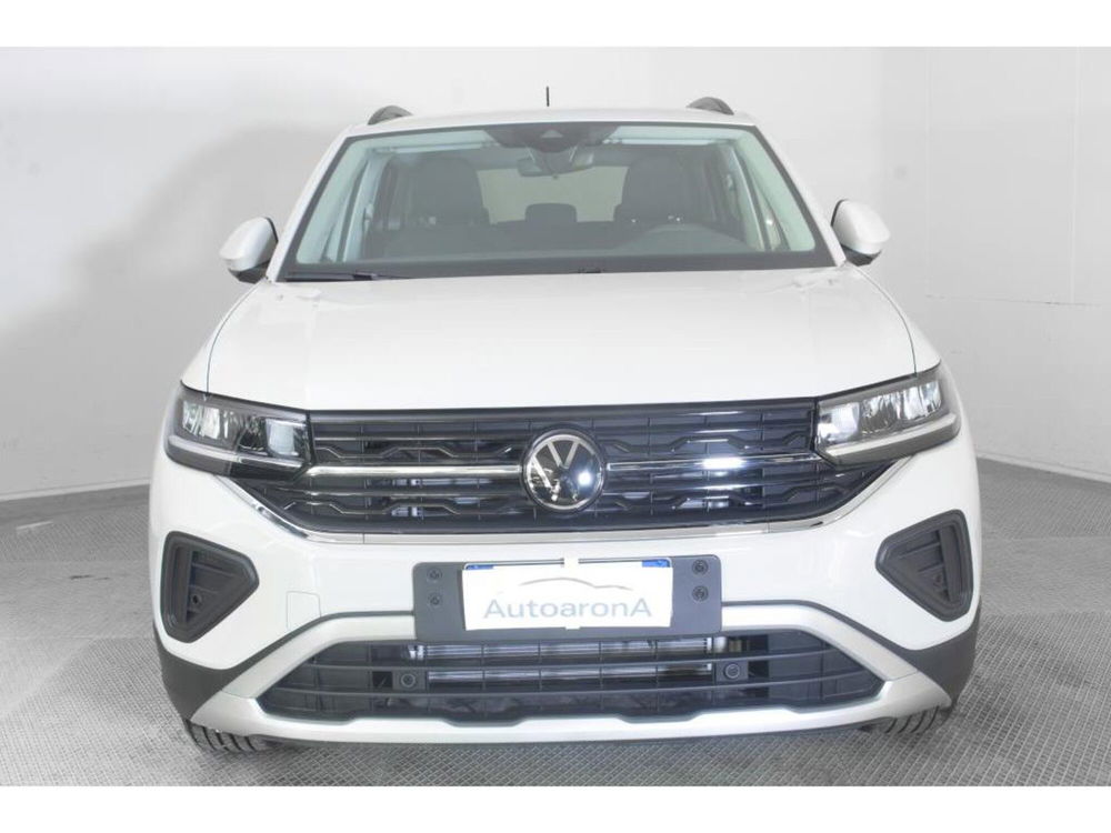 Volkswagen T-Cross nuova a Novara (2)