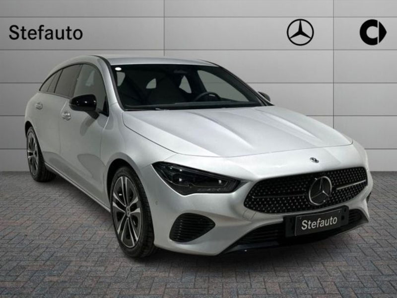 Mercedes-Benz CLA Shooting Brake 200 d Automatic 4Matic Shooting Brake Sport nuova a Castel Maggiore