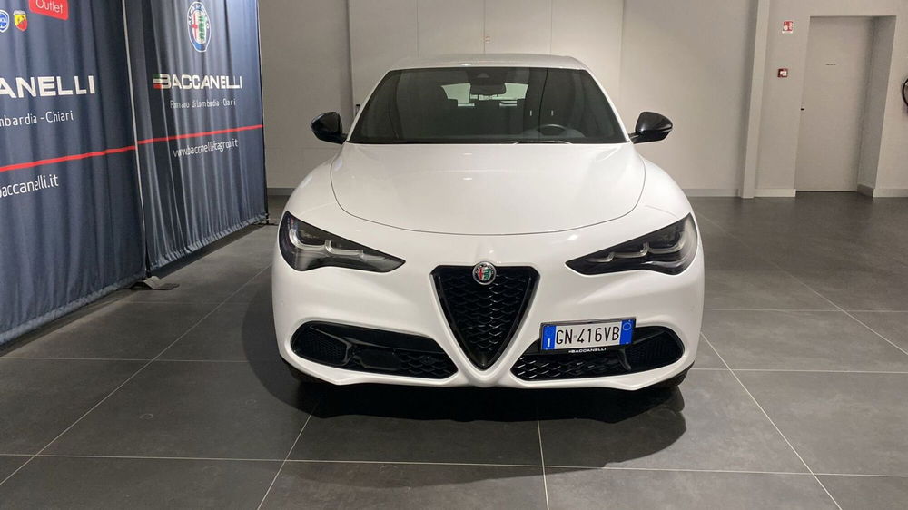 Alfa Romeo Stelvio usata a Bergamo (6)