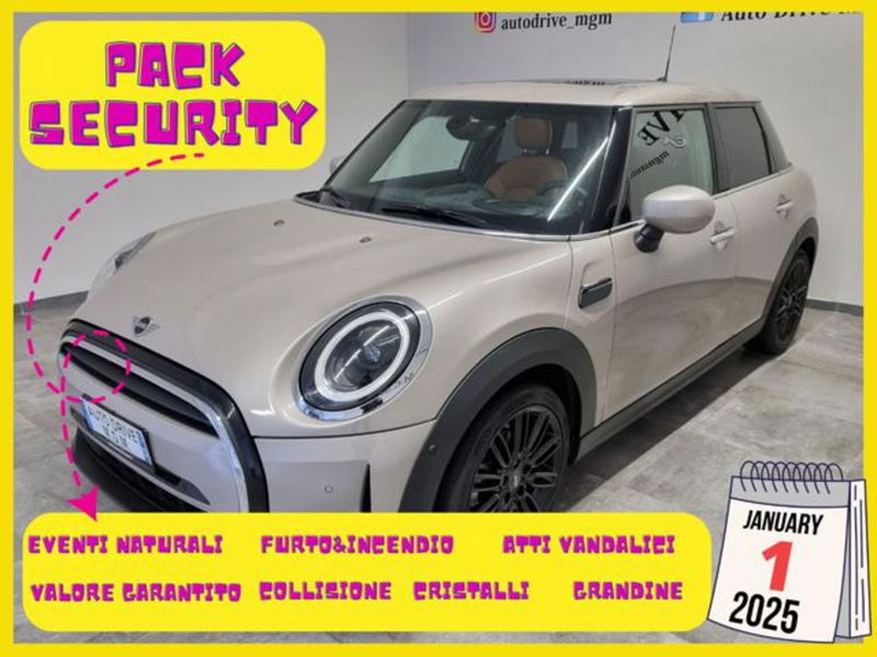 MINI Mini 1.5 One 75 CV Classic 5 porte  del 2021 usata a Erba