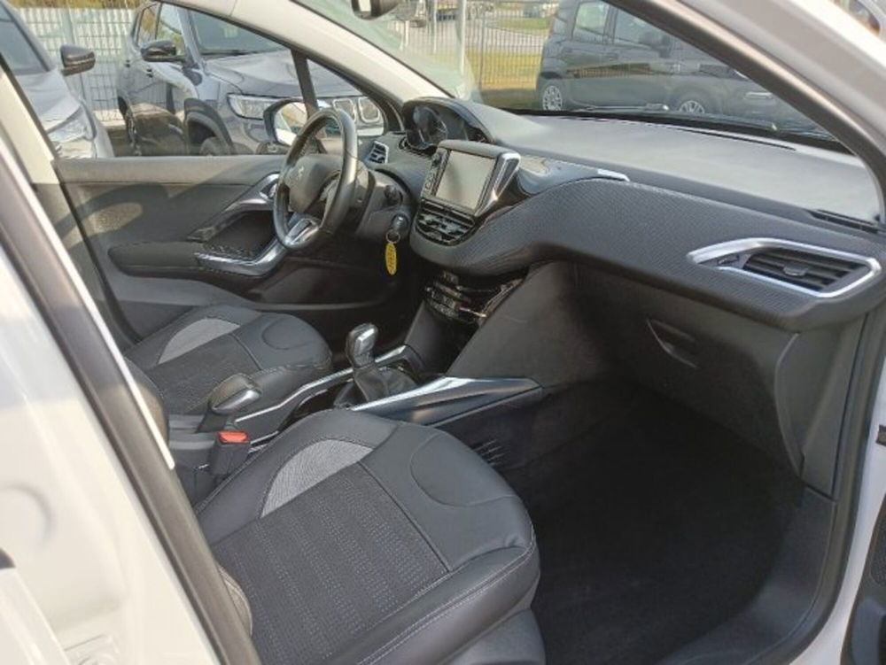 Peugeot 2008 usata a Brescia (15)