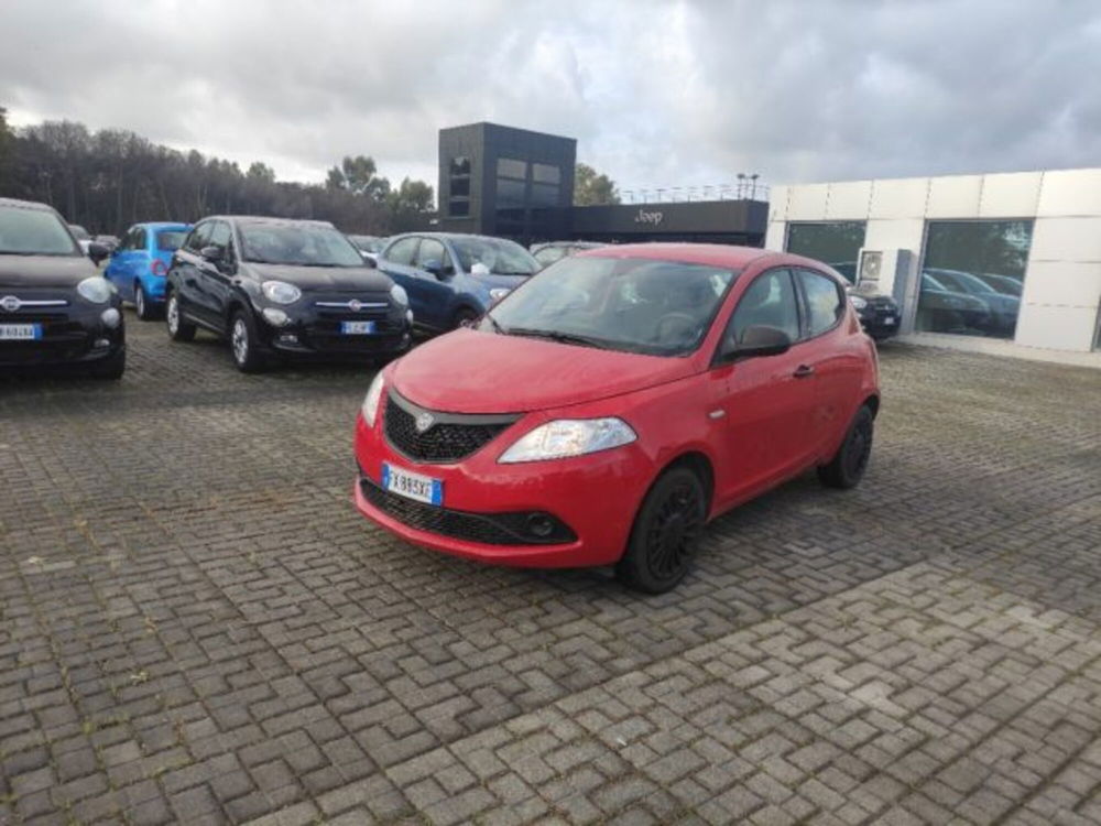 Lancia Ypsilon usata a Frosinone (2)