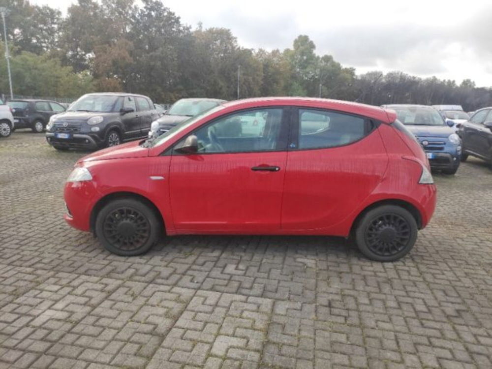 Lancia Ypsilon usata a Frosinone (3)