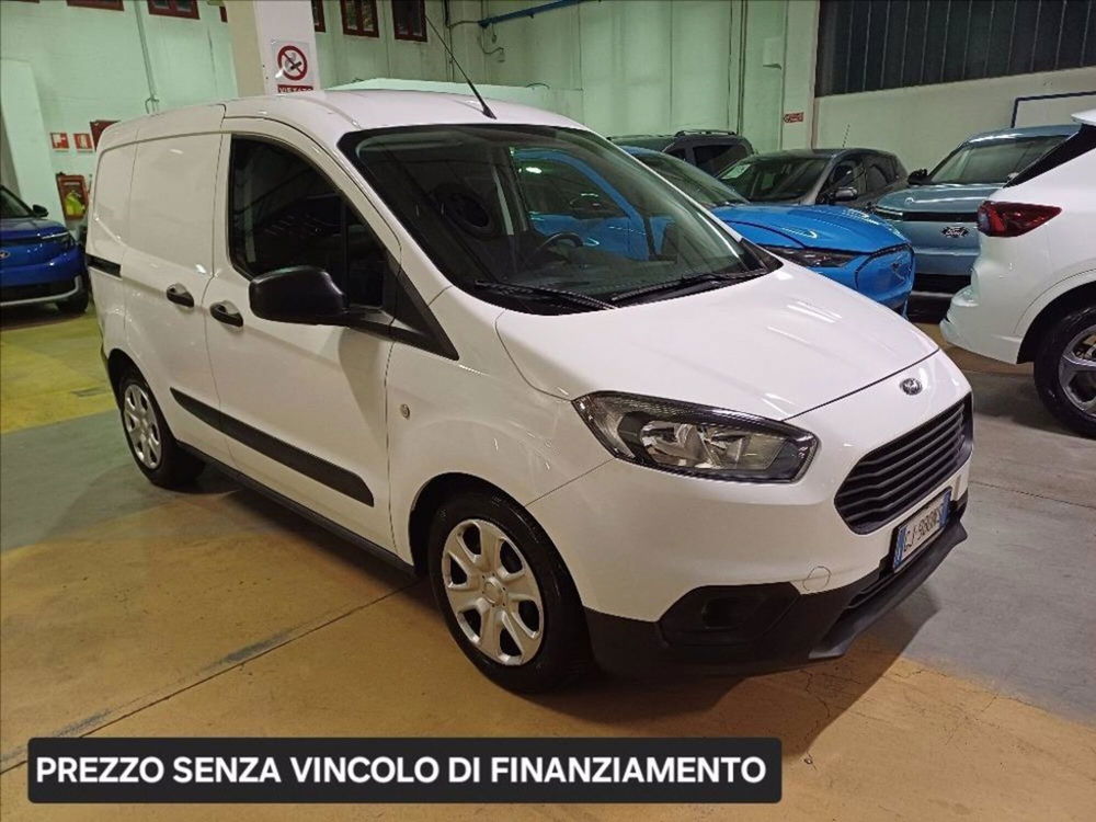 Ford Transit Courier Furgone usata a Milano