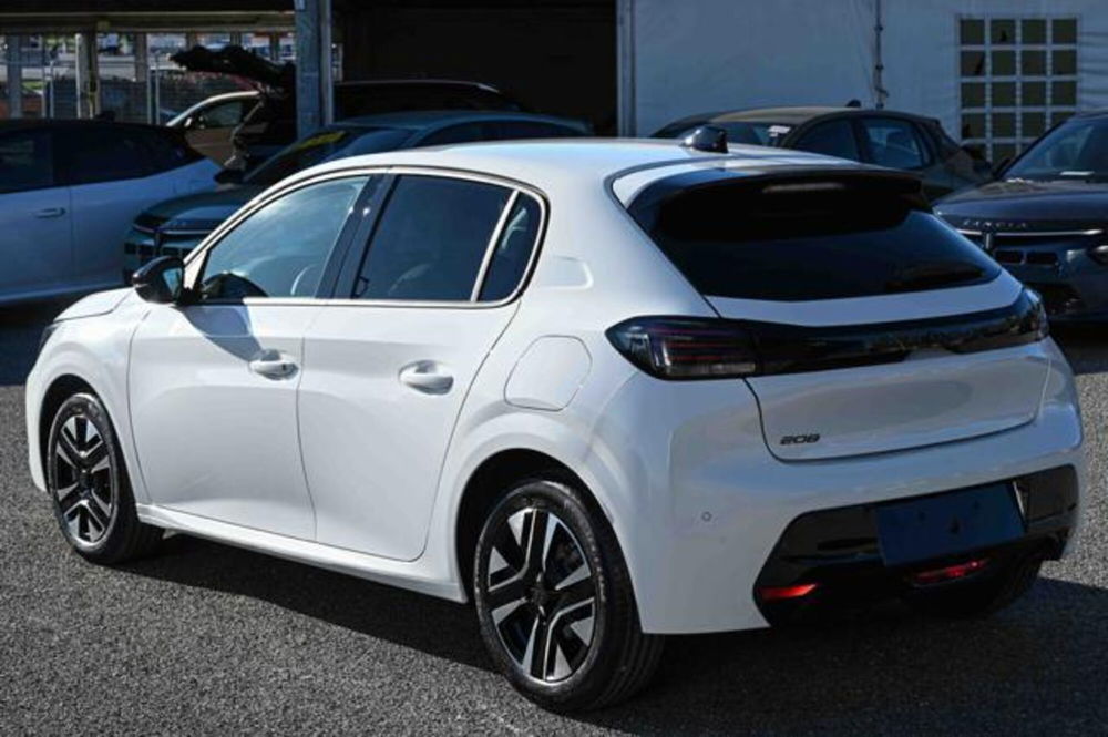 Peugeot 208 nuova a Torino (7)