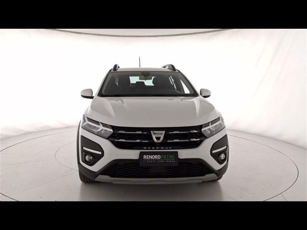 Dacia Sandero usata a Milano (4)