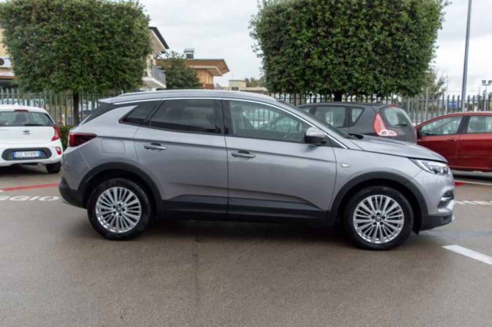 Opel Grandland X usata a Latina (4)