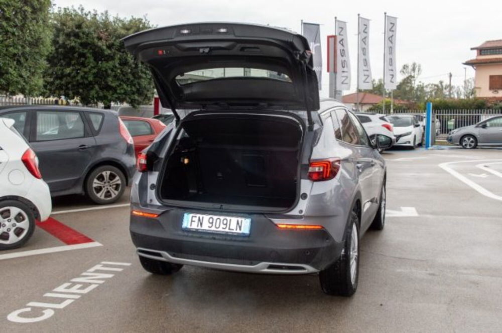 Opel Grandland X usata a Latina (7)