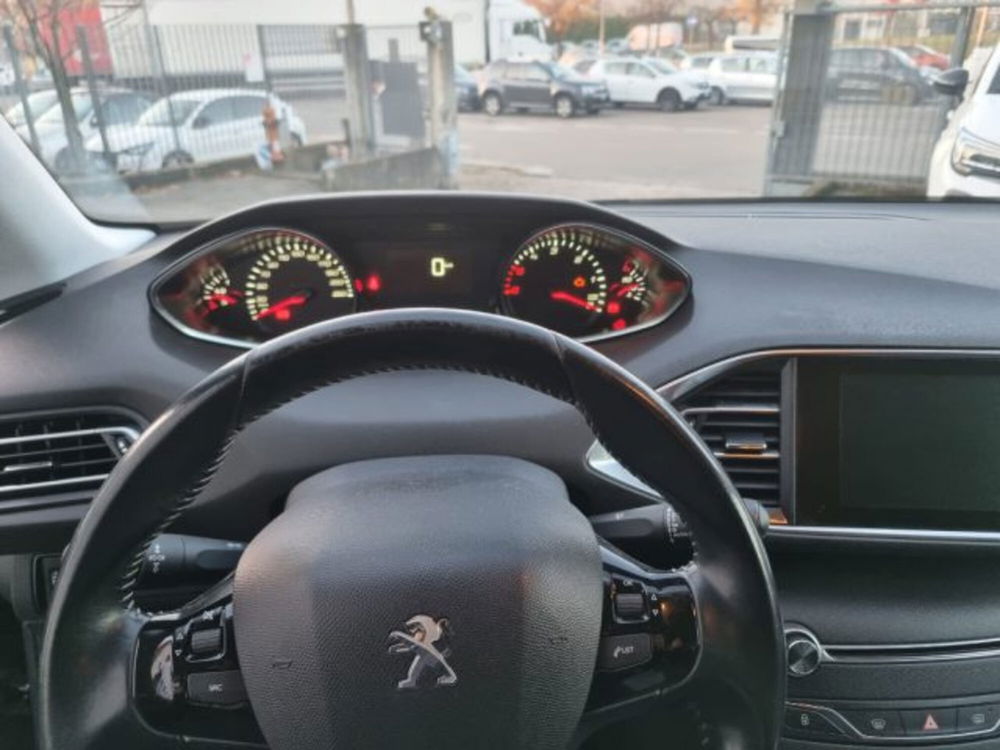 Peugeot 308 SW usata a Monza e Brianza (11)