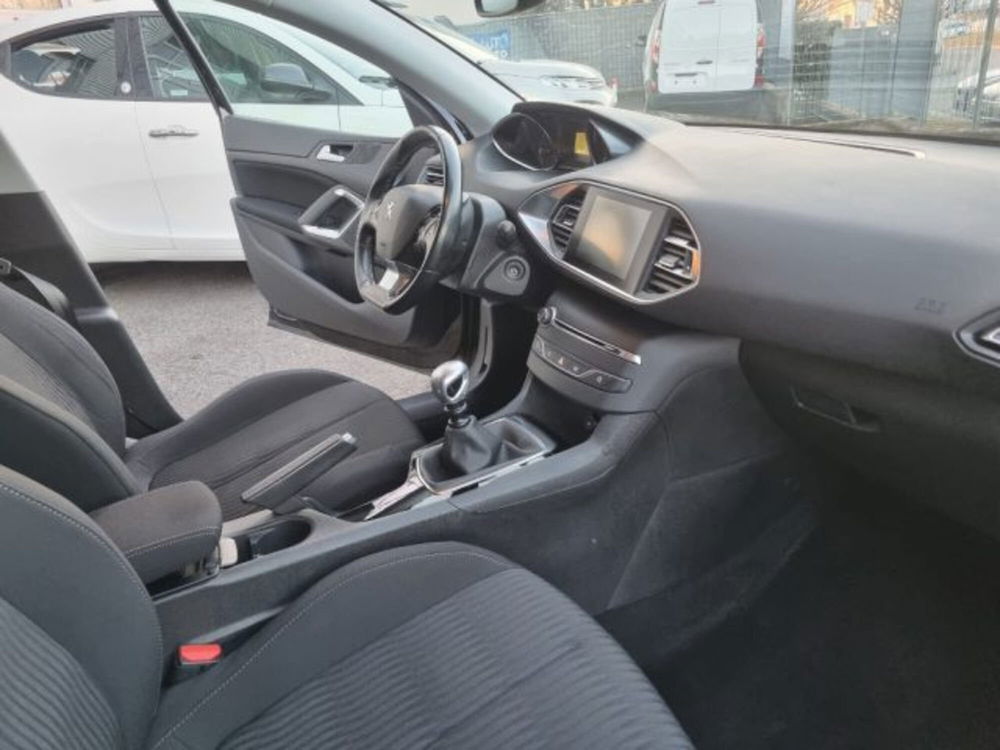 Peugeot 308 SW usata a Monza e Brianza (9)