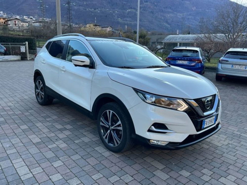 Nissan Qashqai usata a Sondrio (2)